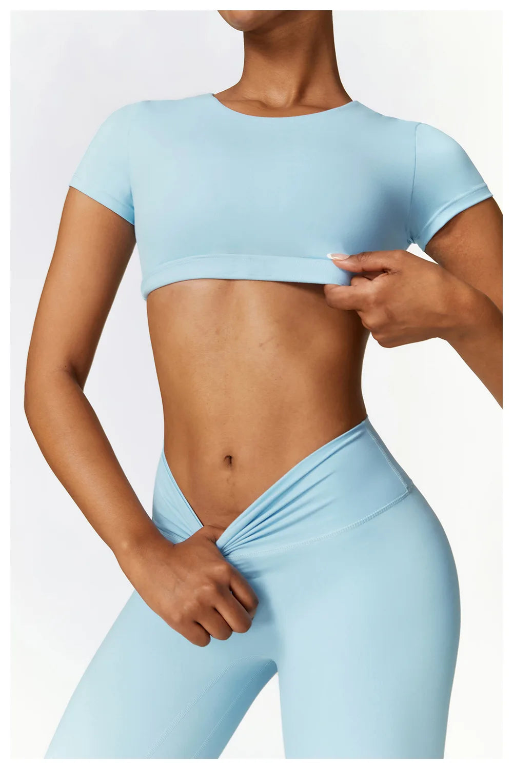 DAISY CROP TEE SKY BLUE