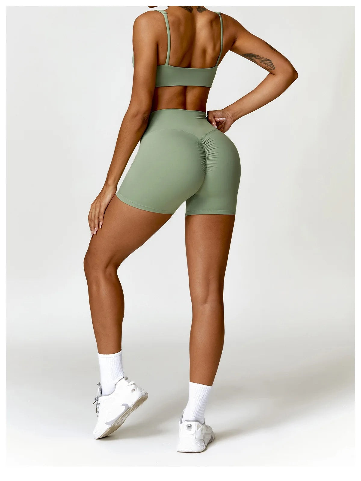 ELEVATE CROP AND SHORT 2PCS SET