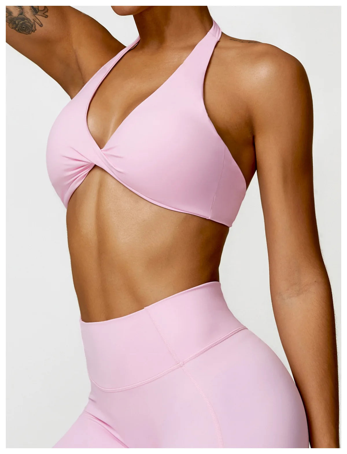 TWIST HALTER CROP PINK